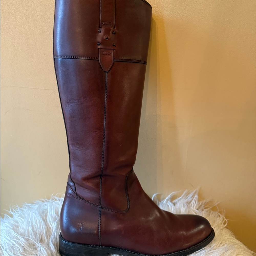 Frye Melissa Button Boots for Women Cognac color Size 8 1/2 *Missing one button*
